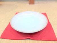 淡青釉皿